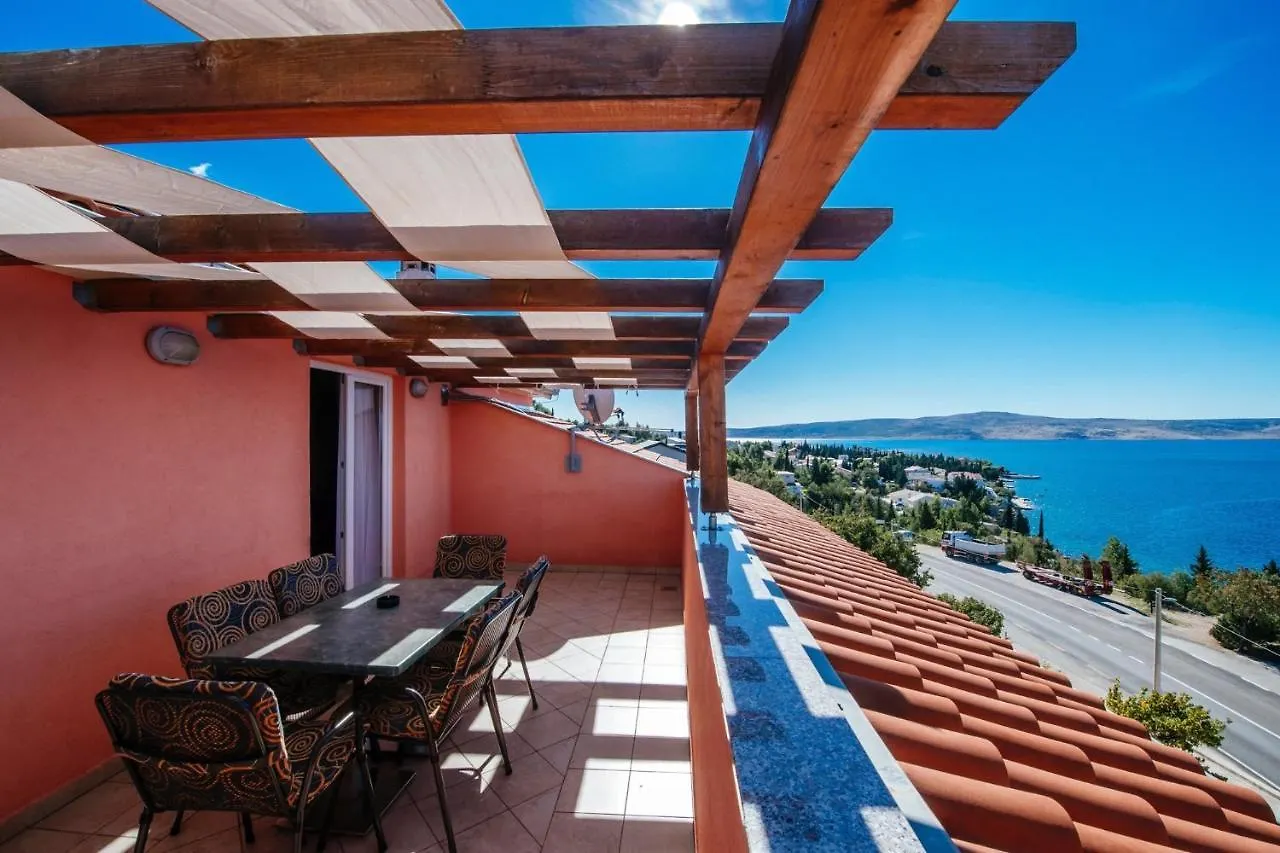 Apartments Amari Starigrad Paklenica